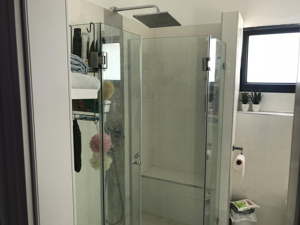 Charming Unit With Pool And Great Amenities Apartment Rishon Leziyyon Exterior photo