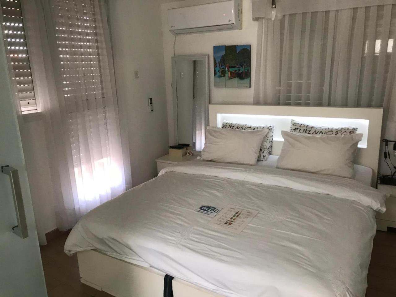 Charming Unit With Pool And Great Amenities Apartment Rishon Leziyyon Exterior photo