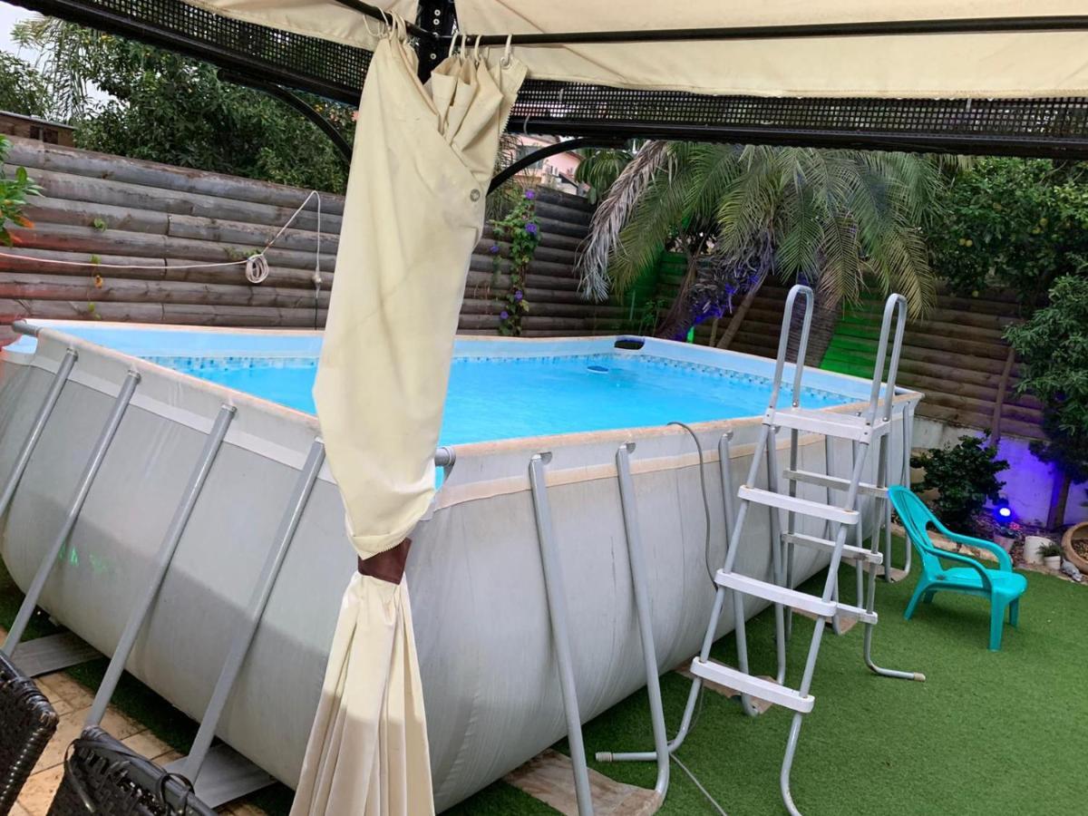 Charming Unit With Pool And Great Amenities Apartment Rishon Leziyyon Exterior photo